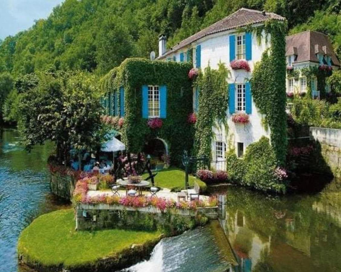 Le Chalet Saint-Pardoux-la-Riviere Bagian luar foto